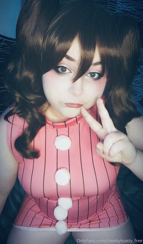 Cheekytoasty_free