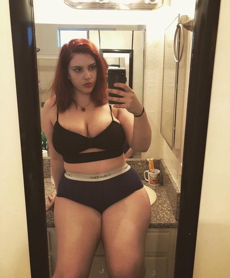 Foto desnuda filtrada de OnlyFans de Nikkimichay