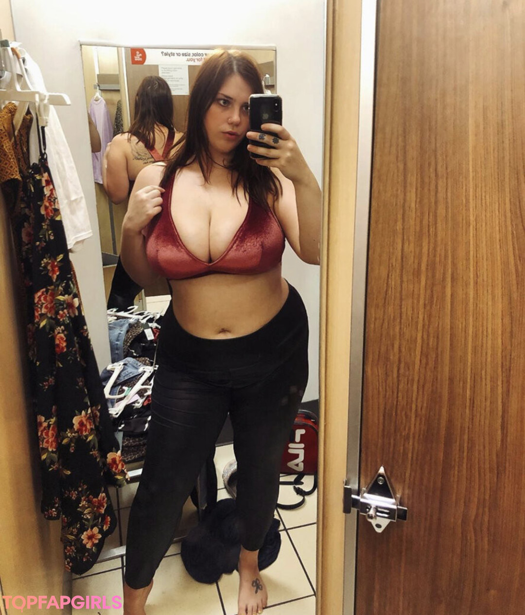 Foto desnuda filtrada de OnlyFans de Nikkimichay #54 Foto desnuda filtrada de OnlyFans de Nikkimichay #54