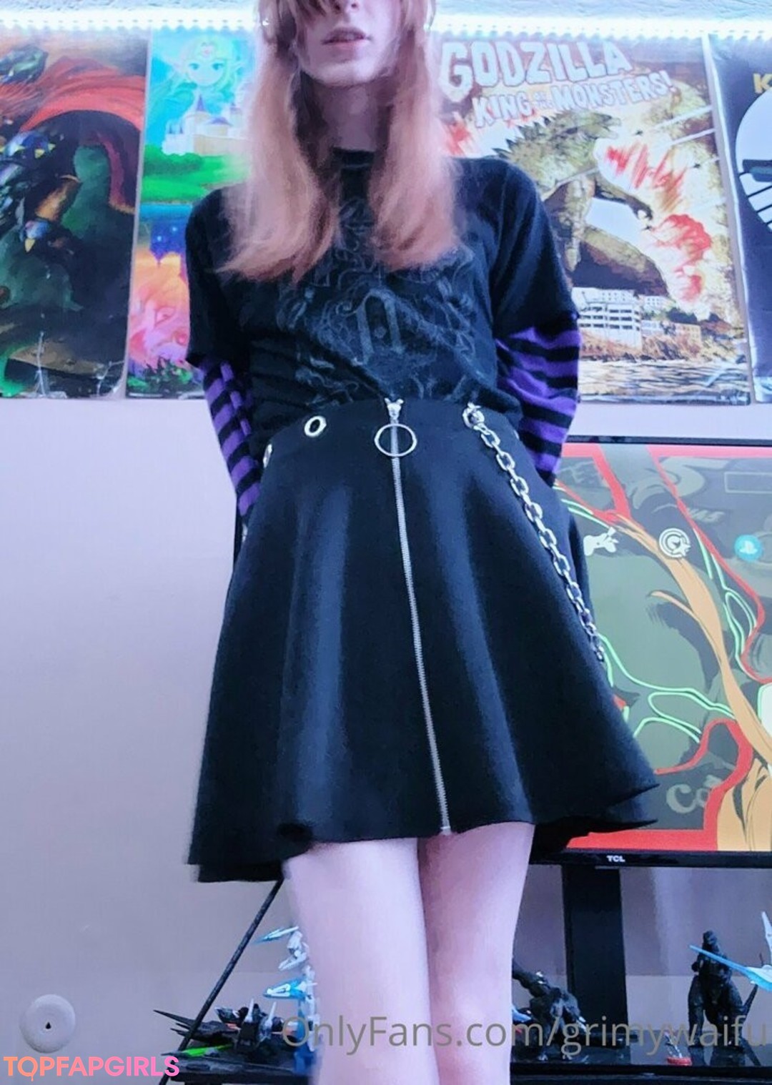 Foto desnuda filtrada de OnlyFans de Grimywaifu #39 Foto desnuda filtrada de OnlyFans de Grimywaifu #39