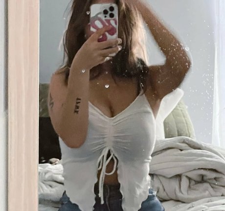 Foto desnuda filtrada de OnlyFans de Summer Hope