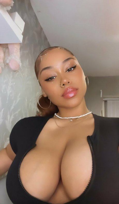 Keanna Theo