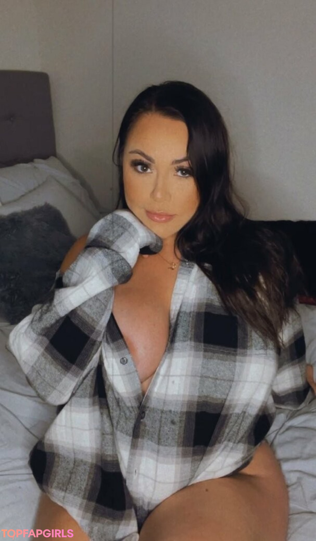 Foto desnuda filtrada de OnlyFans de Rozzyrozzzz #37 Foto desnuda filtrada de OnlyFans de Rozzyrozzzz #37