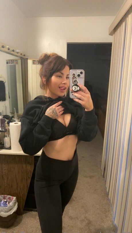 Tattooedgem619