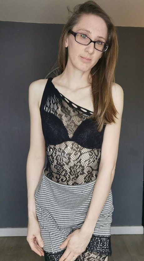 Aprilrosejonesxfree
