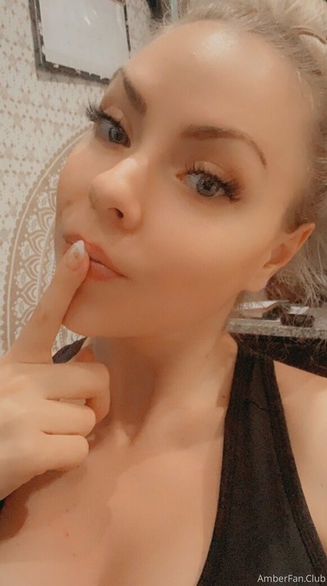 Foto desnuda filtrada de OnlyFans de Nina Rei