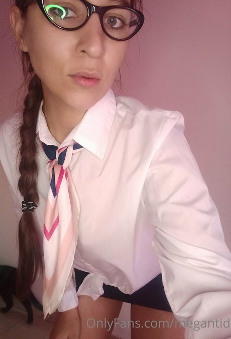 Foto desnuda filtrada de OnlyFans de Megantid