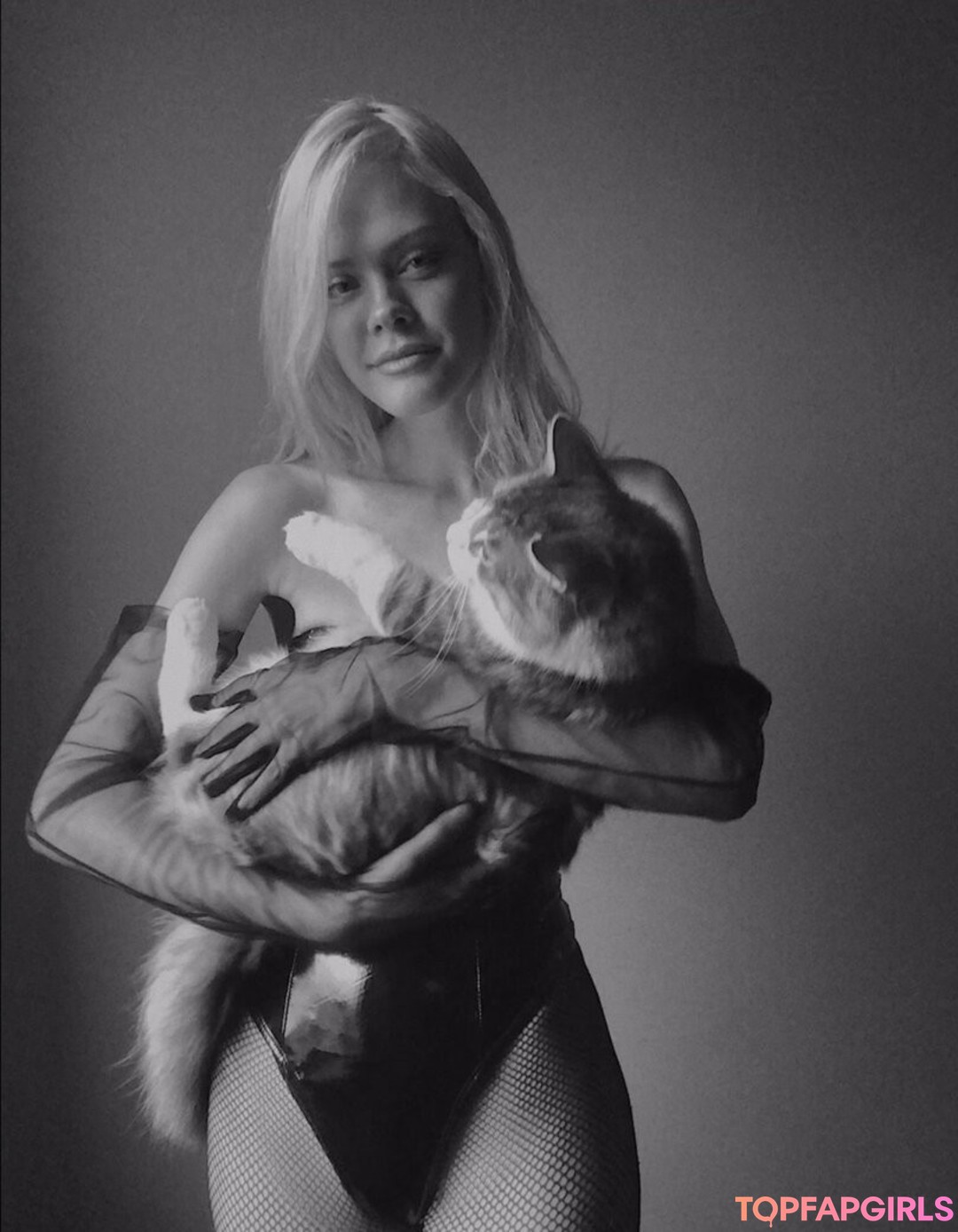 Foto desnuda filtrada de OnlyFans de Brittvnybitchh #11 Foto desnuda filtrada de OnlyFans de Brittvnybitchh #11