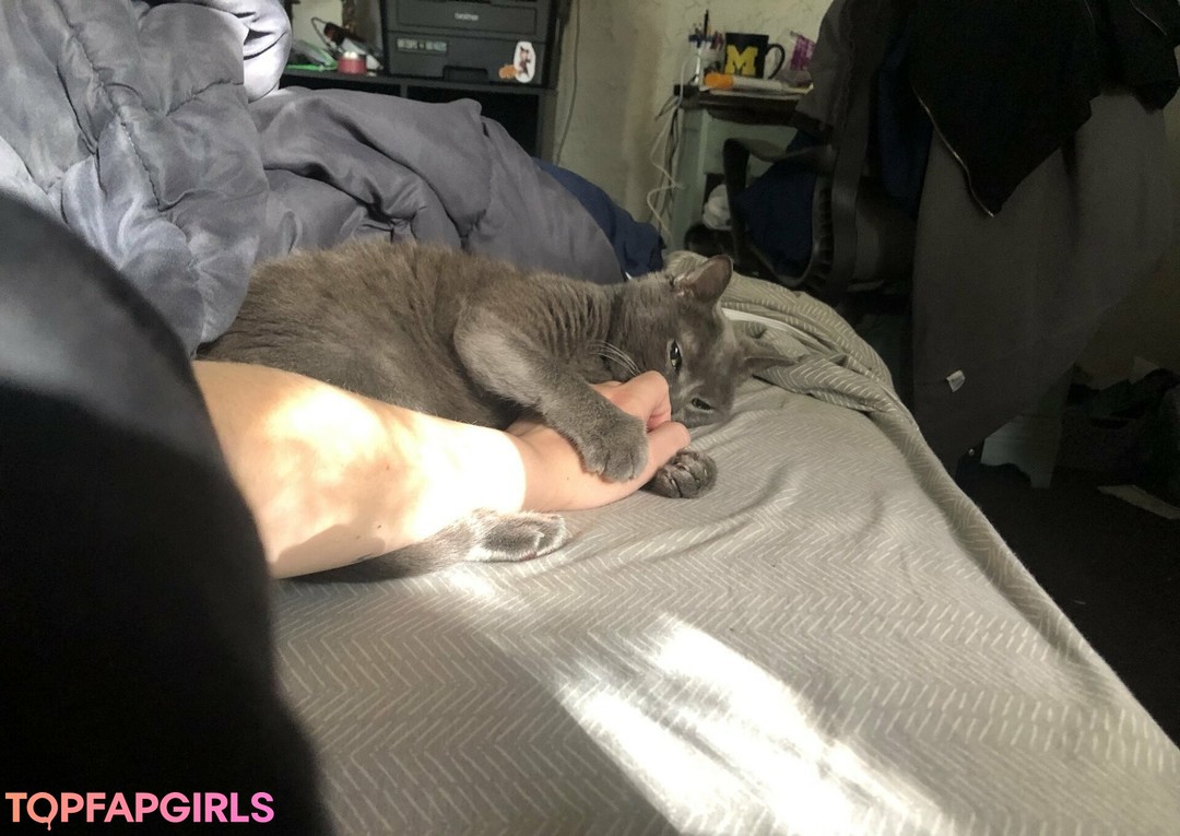 Foto desnuda filtrada de OnlyFans de Couldshouldwood #39 Foto desnuda filtrada de OnlyFans de Couldshouldwood #39