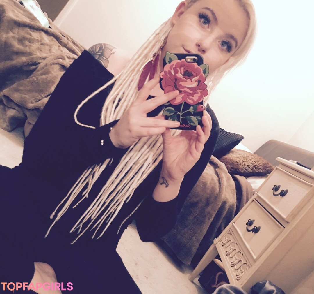 Foto desnuda filtrada de OnlyFans de Bluerivers #15 Foto desnuda filtrada de OnlyFans de Bluerivers #15