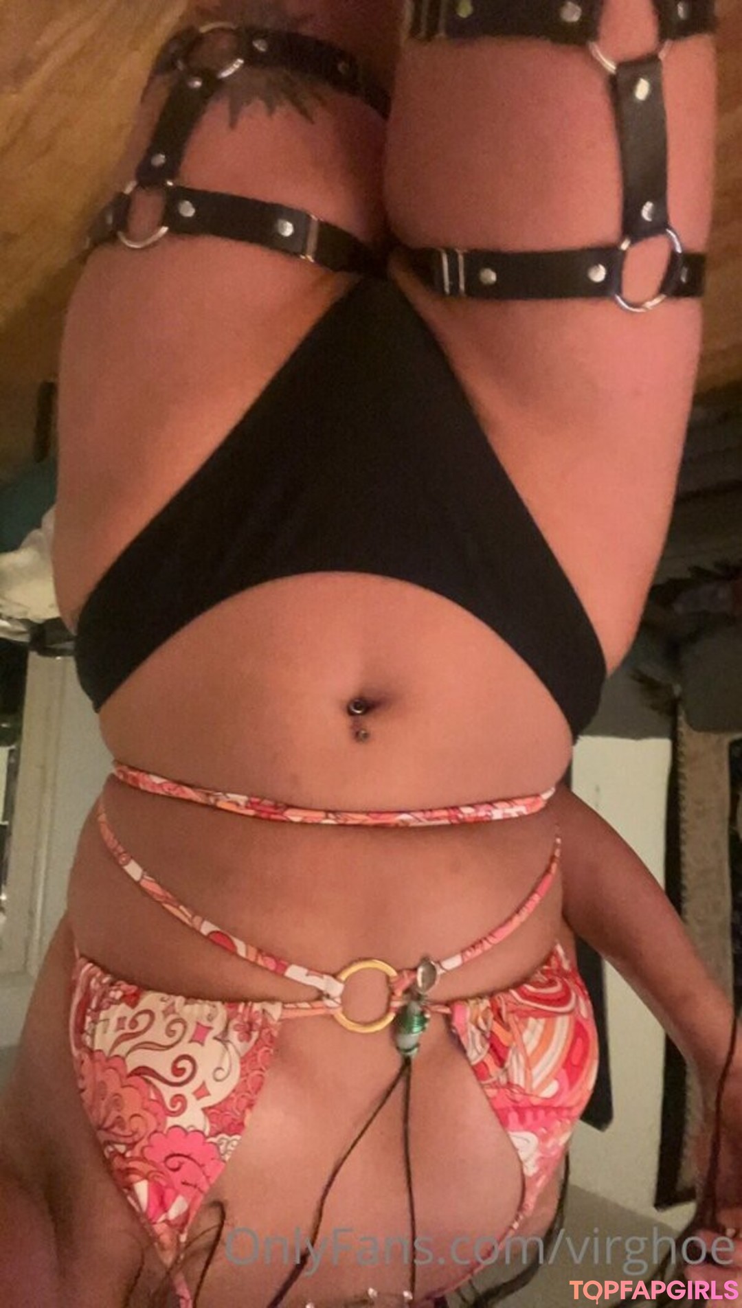 Foto desnuda filtrada de OnlyFans de Hoekagemami #39 Foto desnuda filtrada de OnlyFans de Hoekagemami #39