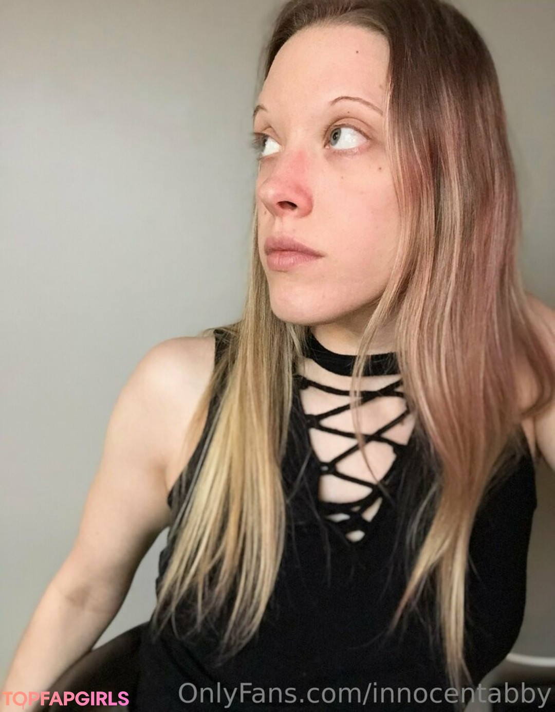 Foto desnuda filtrada de OnlyFans de Innocentabby #5 Foto desnuda filtrada de OnlyFans de Innocentabby #5