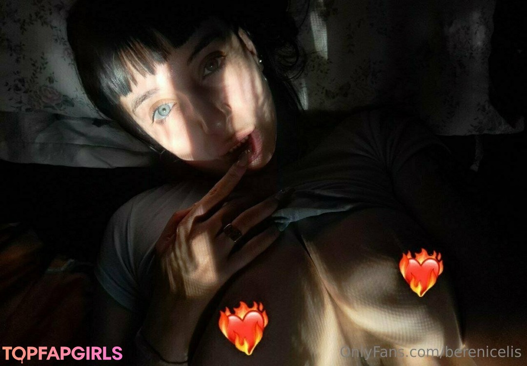 Foto desnuda filtrada de OnlyFans de Berenicelis #125 Foto desnuda filtrada de OnlyFans de Berenicelis #125