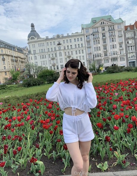 Annie_so_sweet