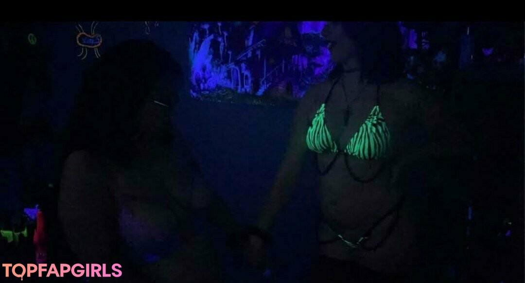 Foto desnuda filtrada de OnlyFans de Lustystardust #48 Foto desnuda filtrada de OnlyFans de Lustystardust #48