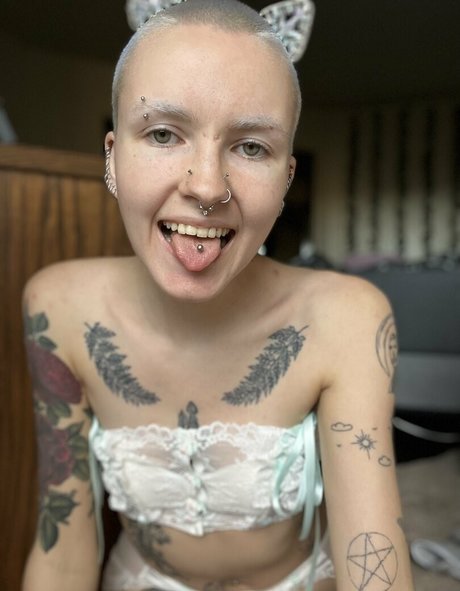 Foto desnuda filtrada de OnlyFans de Onlyfaery