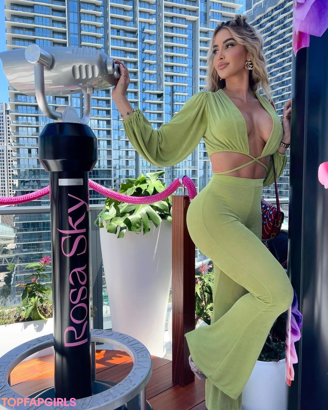 Foto desnuda filtrada de OnlyFans de Claudia Sampedro #835 Foto desnuda filtrada de OnlyFans de Claudia Sampedro #835