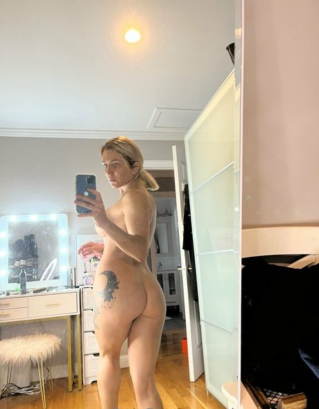 Shayblakexo