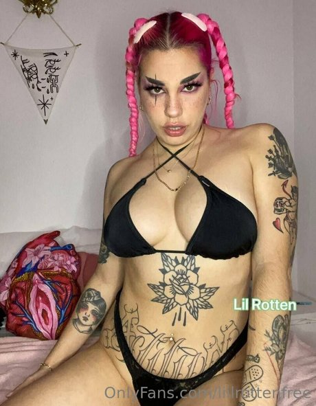 Foto desnuda filtrada de OnlyFans de Liilrottenfree
