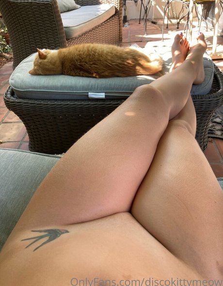 Foto desnuda filtrada de OnlyFans de Discokittymeow
