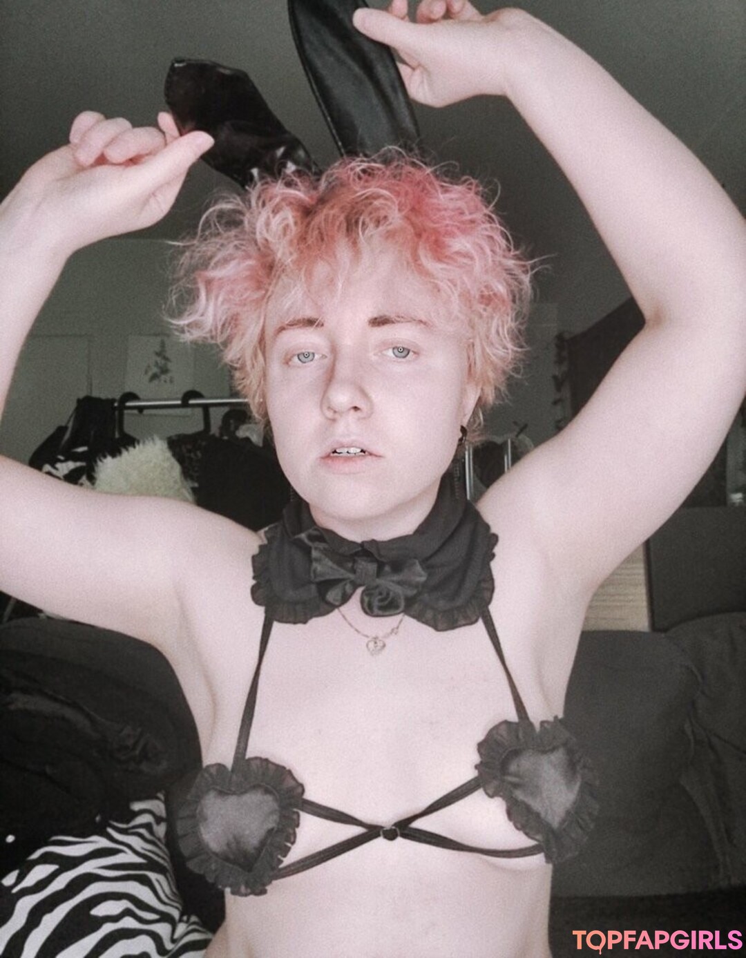 Foto desnuda filtrada de OnlyFans de Baibeloved #4 Foto desnuda filtrada de OnlyFans de Baibeloved #4