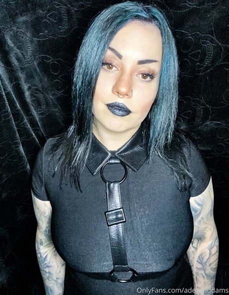 Foto desnuda filtrada de OnlyFans de Adellaaddams
