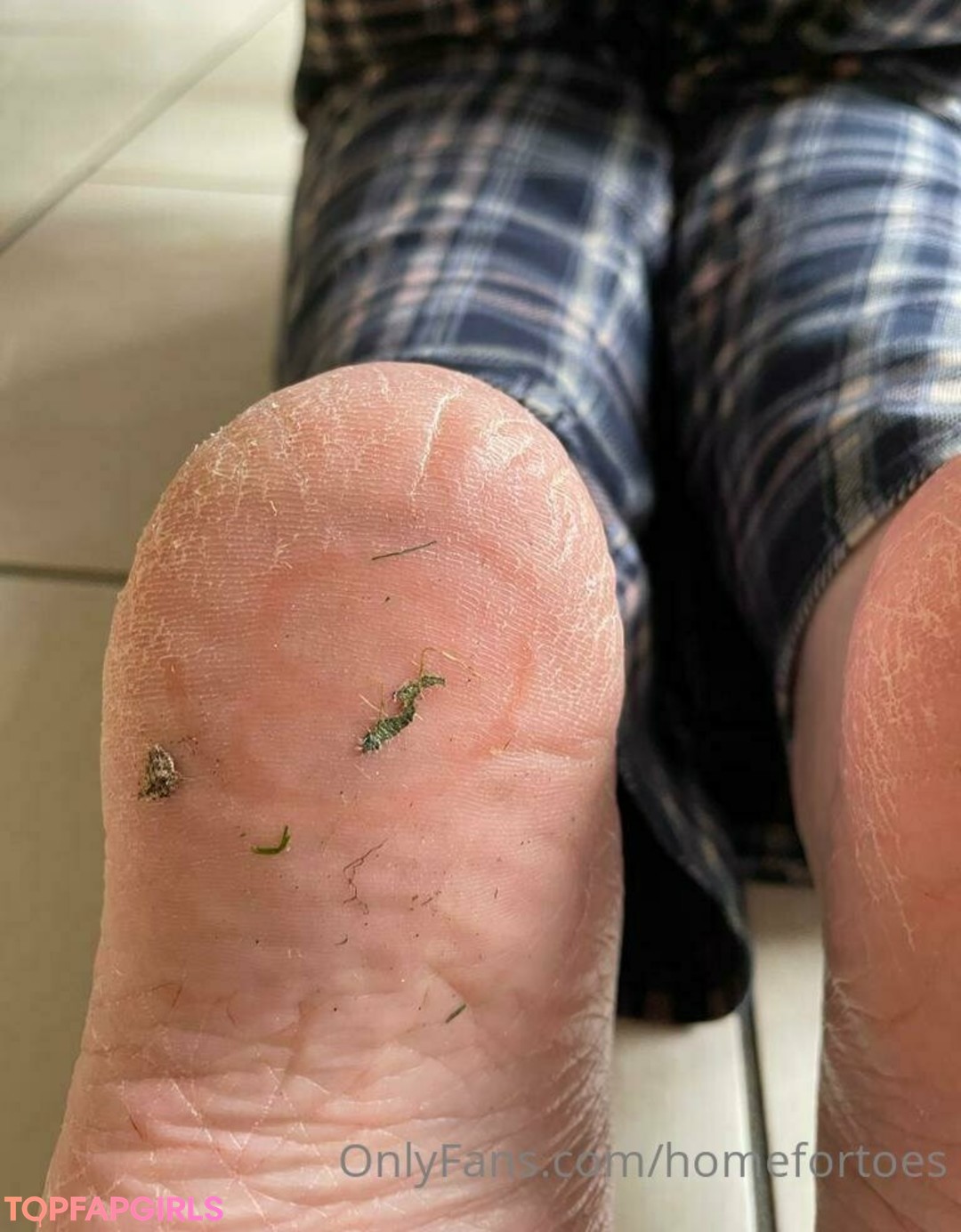Foto desnuda filtrada de OnlyFans de Homefortoes #38 Foto desnuda filtrada de OnlyFans de Homefortoes #38