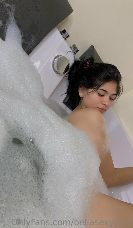 BellaSexyPlay