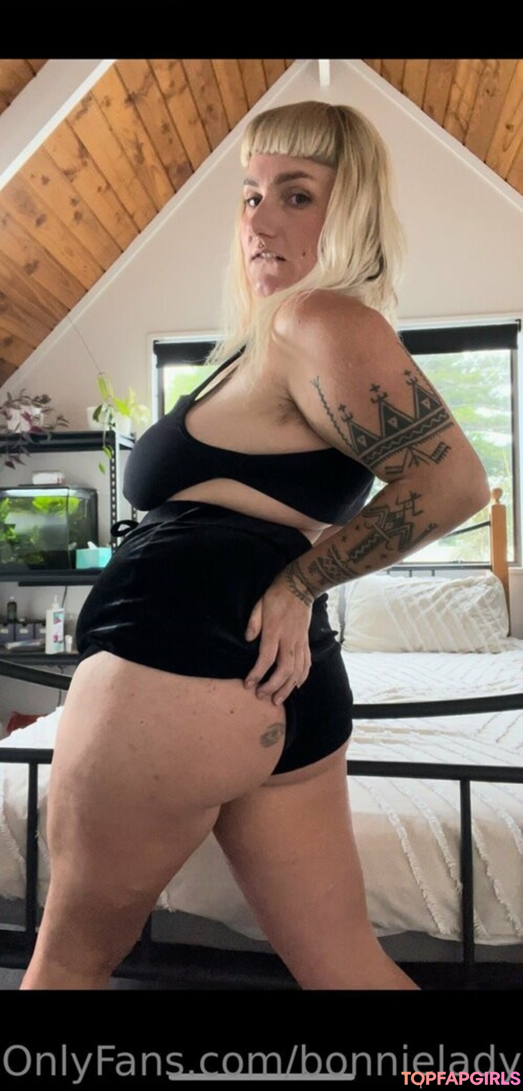 Foto desnuda filtrada de OnlyFans de Bonnielady #78 Foto desnuda filtrada de OnlyFans de Bonnielady #78