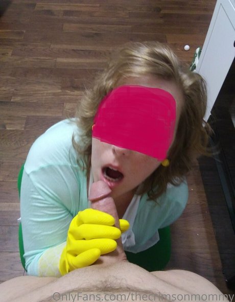 Thecrimsonmommy