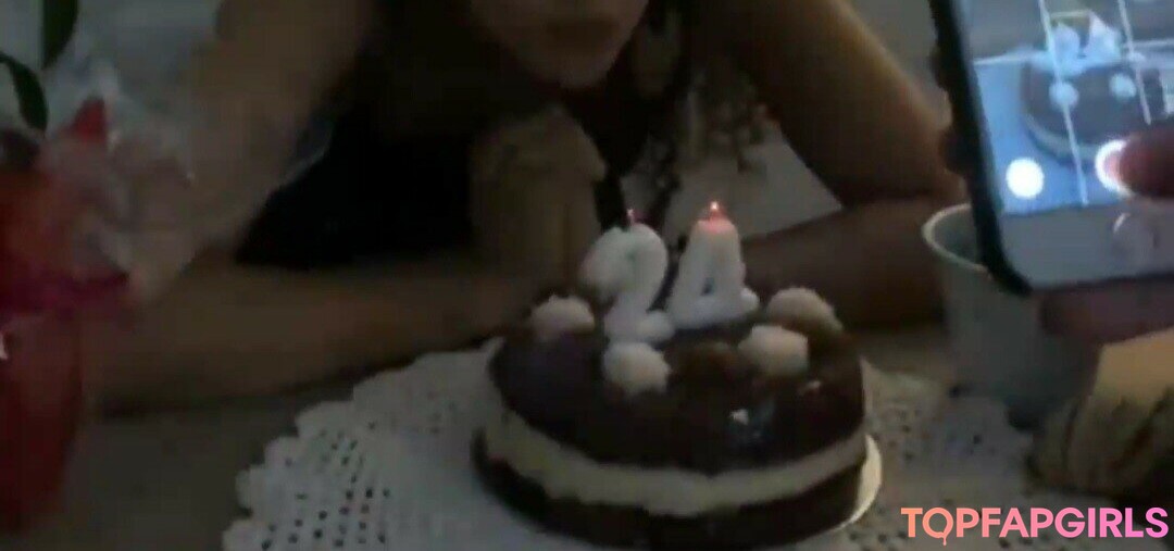 Foto desnuda filtrada de OnlyFans de Danielle Olimpia #6 Foto desnuda filtrada de OnlyFans de Danielle Olimpia #6