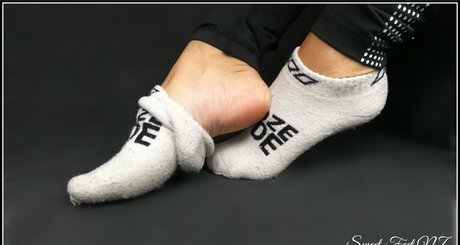 Foto desnuda filtrada de OnlyFans de Sweetfeetnz