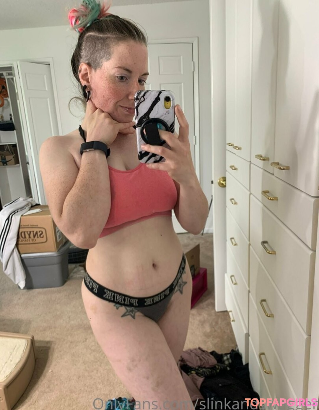 Foto desnuda filtrada de OnlyFans de Slinkandswagger #12 Foto desnuda filtrada de OnlyFans de Slinkandswagger #12