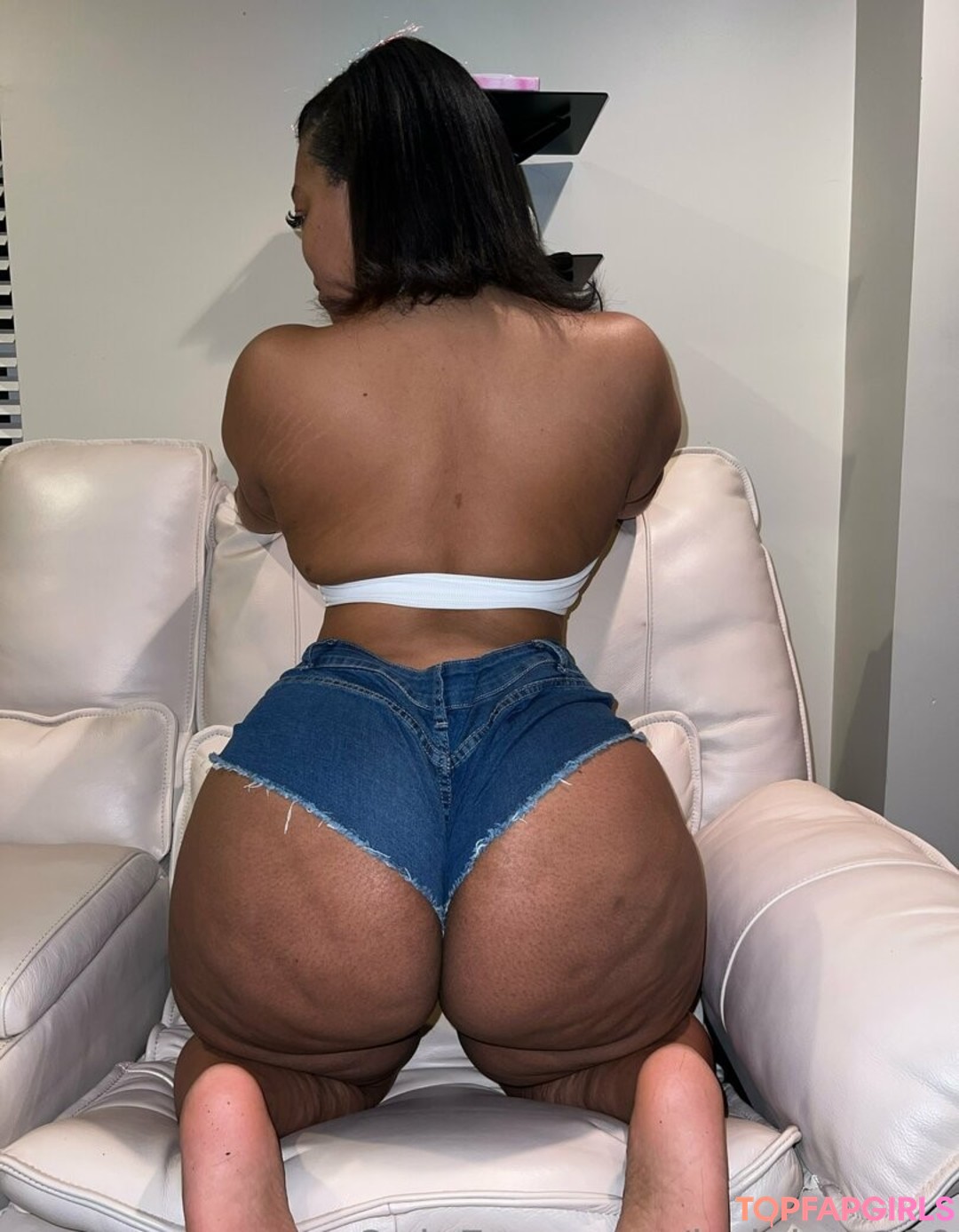 Foto desnuda filtrada de OnlyFans de Judylaw100 #25 Foto desnuda filtrada de OnlyFans de Judylaw100 #25