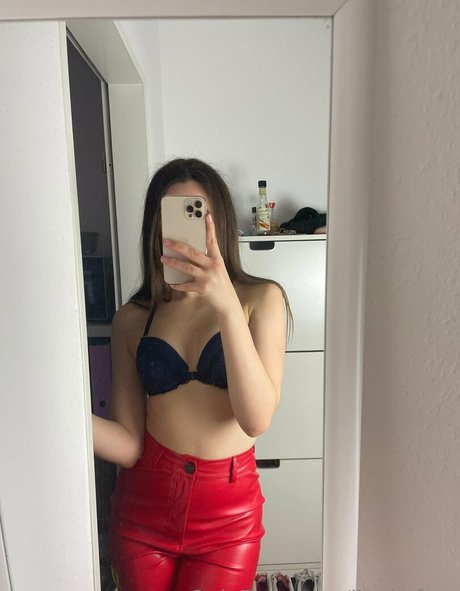 Foto desnuda filtrada de OnlyFans de Liyahfree