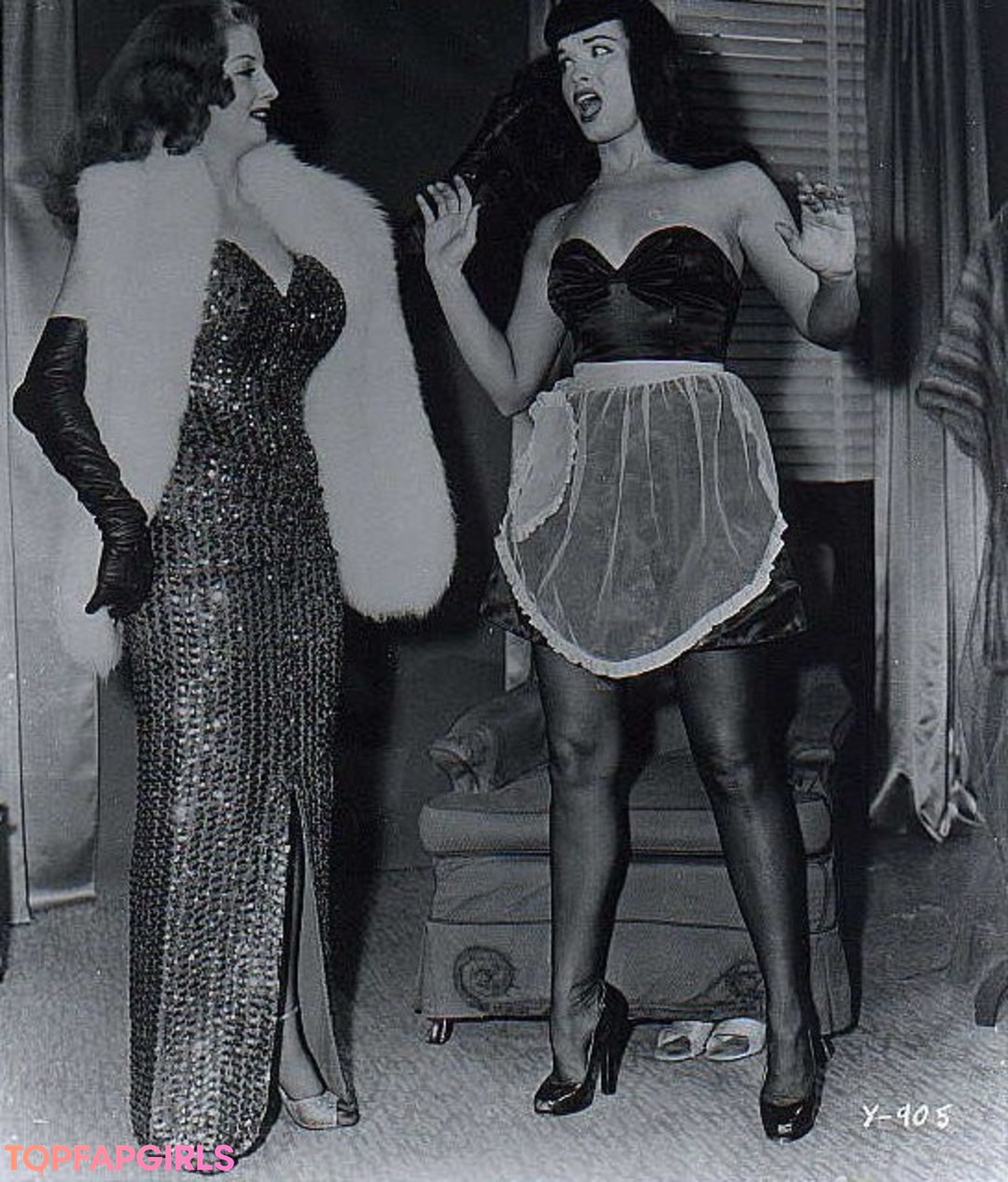 Foto desnuda filtrada de OnlyFans de Bettie Page #159 Foto desnuda filtrada de OnlyFans de Bettie Page #159