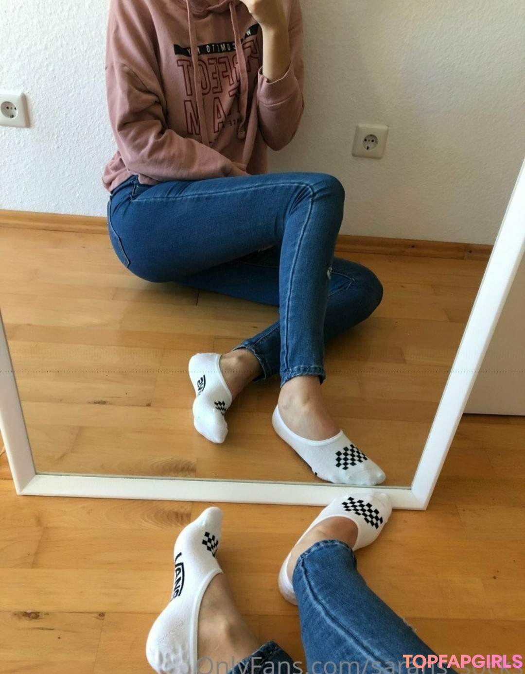 Foto desnuda filtrada de OnlyFans de Sarahsfetishworld #122 Foto desnuda filtrada de OnlyFans de Sarahsfetishworld #122