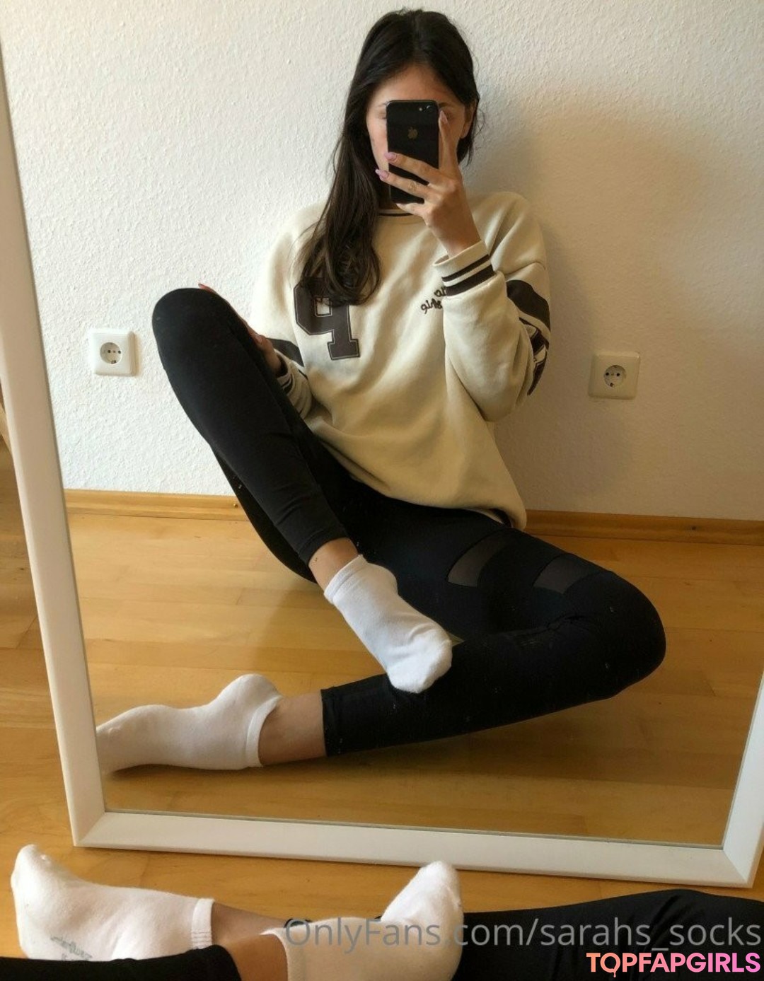 Foto desnuda filtrada de OnlyFans de Sarahsfetishworld #92 Foto desnuda filtrada de OnlyFans de Sarahsfetishworld #92