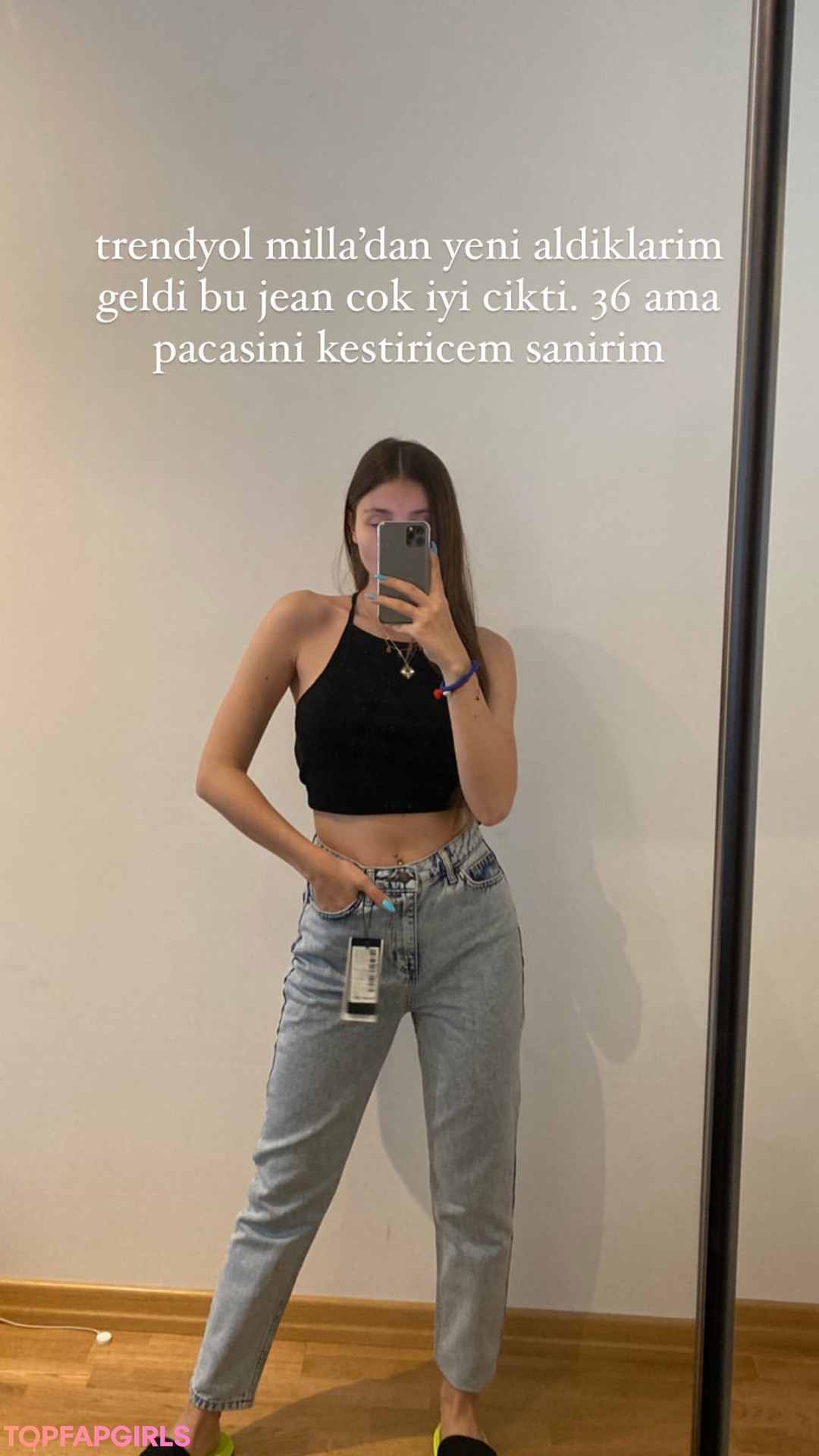 Foto desnuda filtrada de OnlyFans de Ilayda Akdogan #106 Foto desnuda filtrada de OnlyFans de Ilayda Akdogan #106