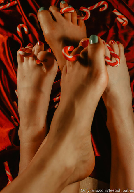 Foto desnuda filtrada de OnlyFans de Feetishbabes
