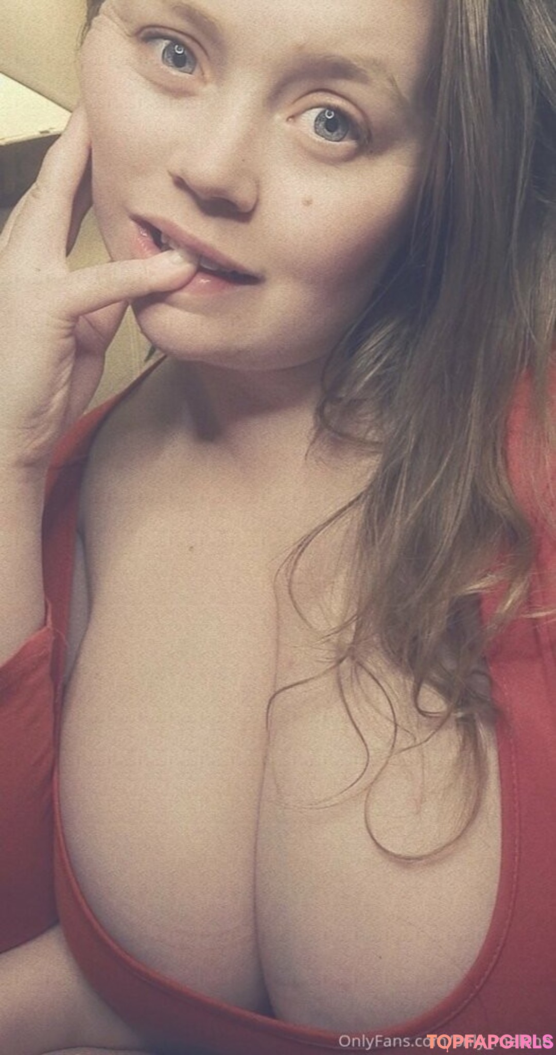 Foto desnuda filtrada de OnlyFans de Onlymelone #78 Foto desnuda filtrada de OnlyFans de Onlymelone #78