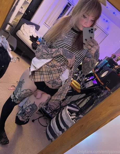 Emilypiexo