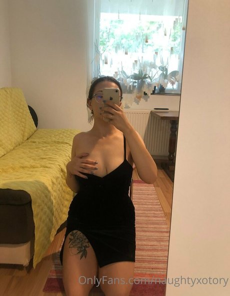 Foto desnuda filtrada de OnlyFans de Naughtyxotory