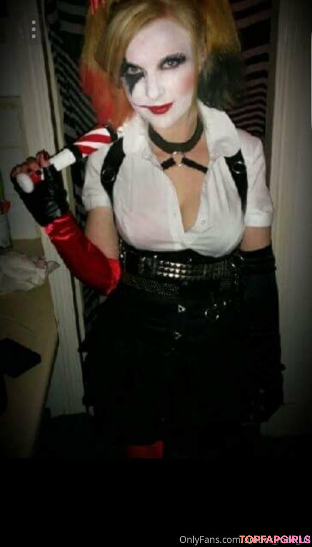 Foto desnuda filtrada de OnlyFans de Ambermaeuk #74 Foto desnuda filtrada de OnlyFans de Ambermaeuk #74