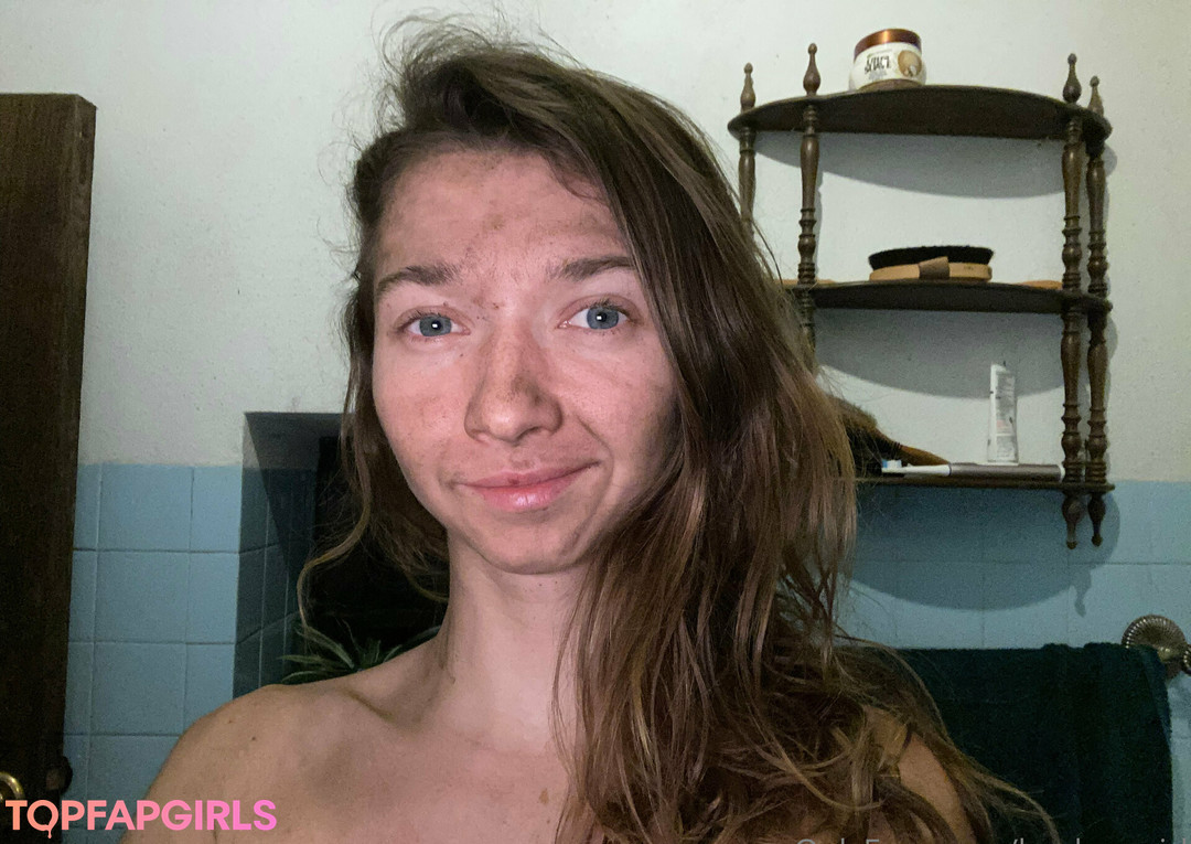 Foto desnuda filtrada de OnlyFans de Beeboogirl #64 Foto desnuda filtrada de OnlyFans de Beeboogirl #64