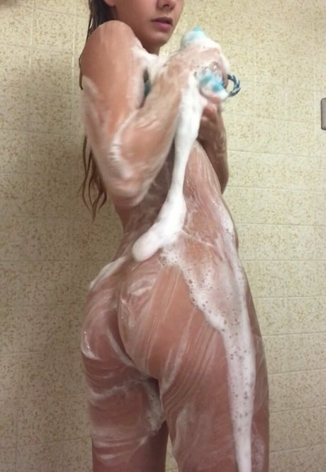 Foto desnuda filtrada de OnlyFans de Naomiswann