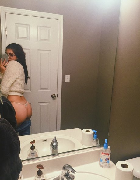 Foto desnuda filtrada de OnlyFans de Ava Taylor