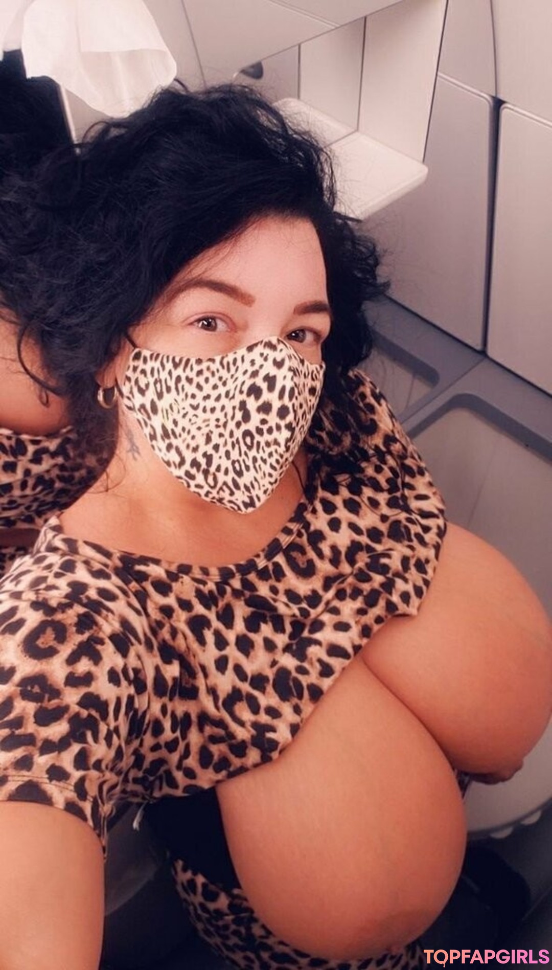 Foto desnuda filtrada de OnlyFans de Subrinalucia #364 Foto desnuda filtrada de OnlyFans de Subrinalucia #364