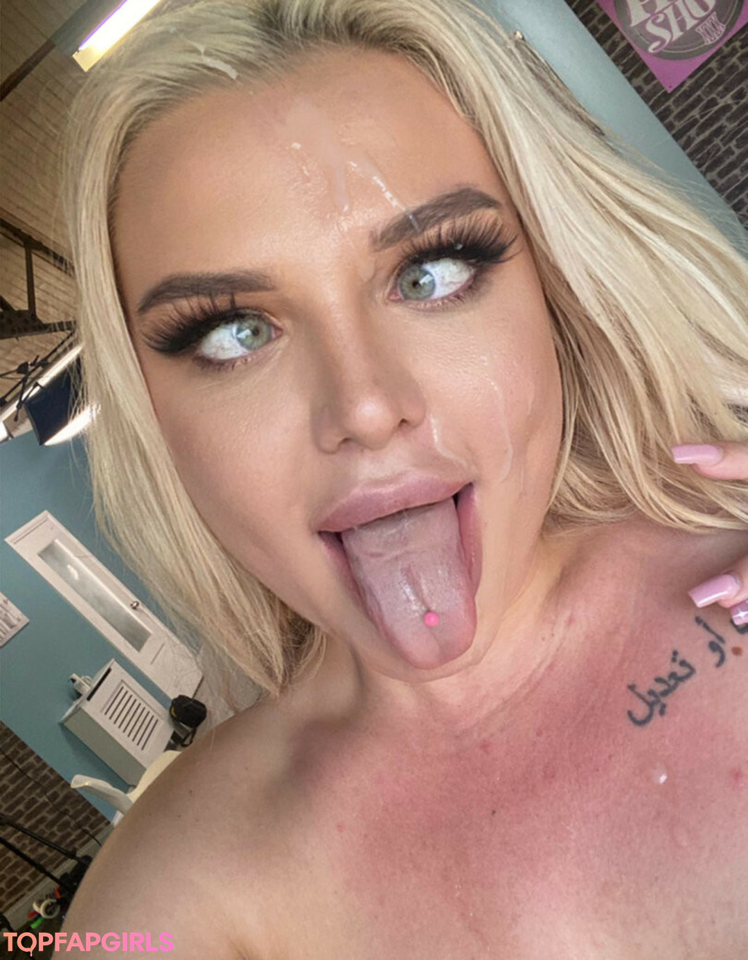 Foto desnuda filtrada de OnlyFans de Miss Jackson #18 Foto desnuda filtrada de OnlyFans de Miss Jackson #18