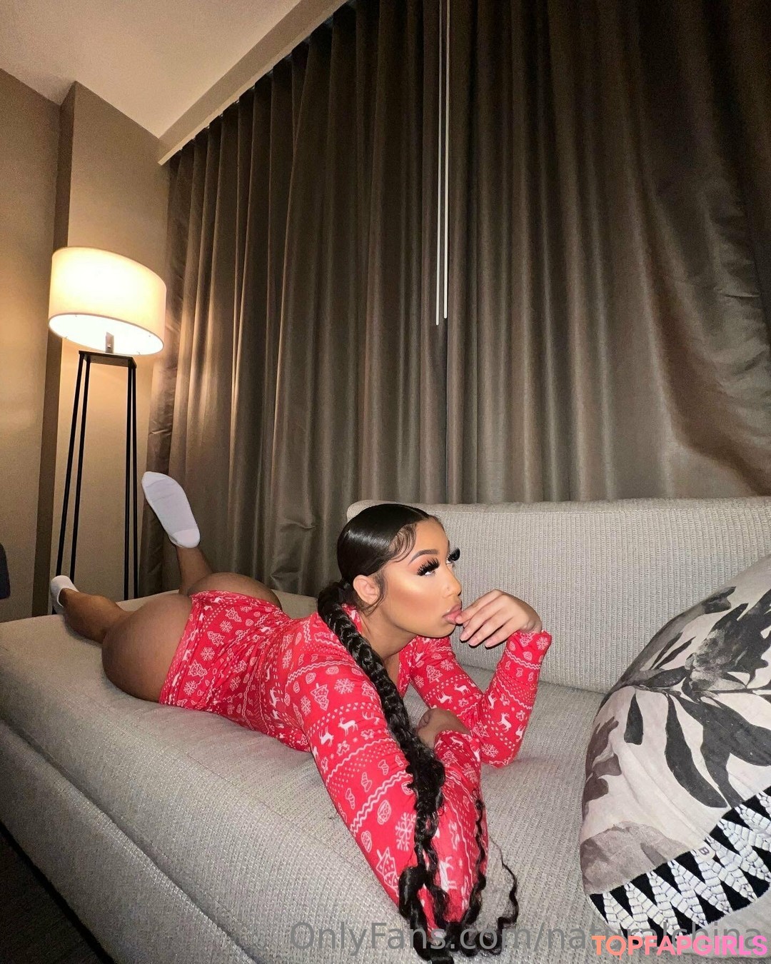 Foto desnuda filtrada de OnlyFans de Bubble Booty #27 Foto desnuda filtrada de OnlyFans de Bubble Booty #27